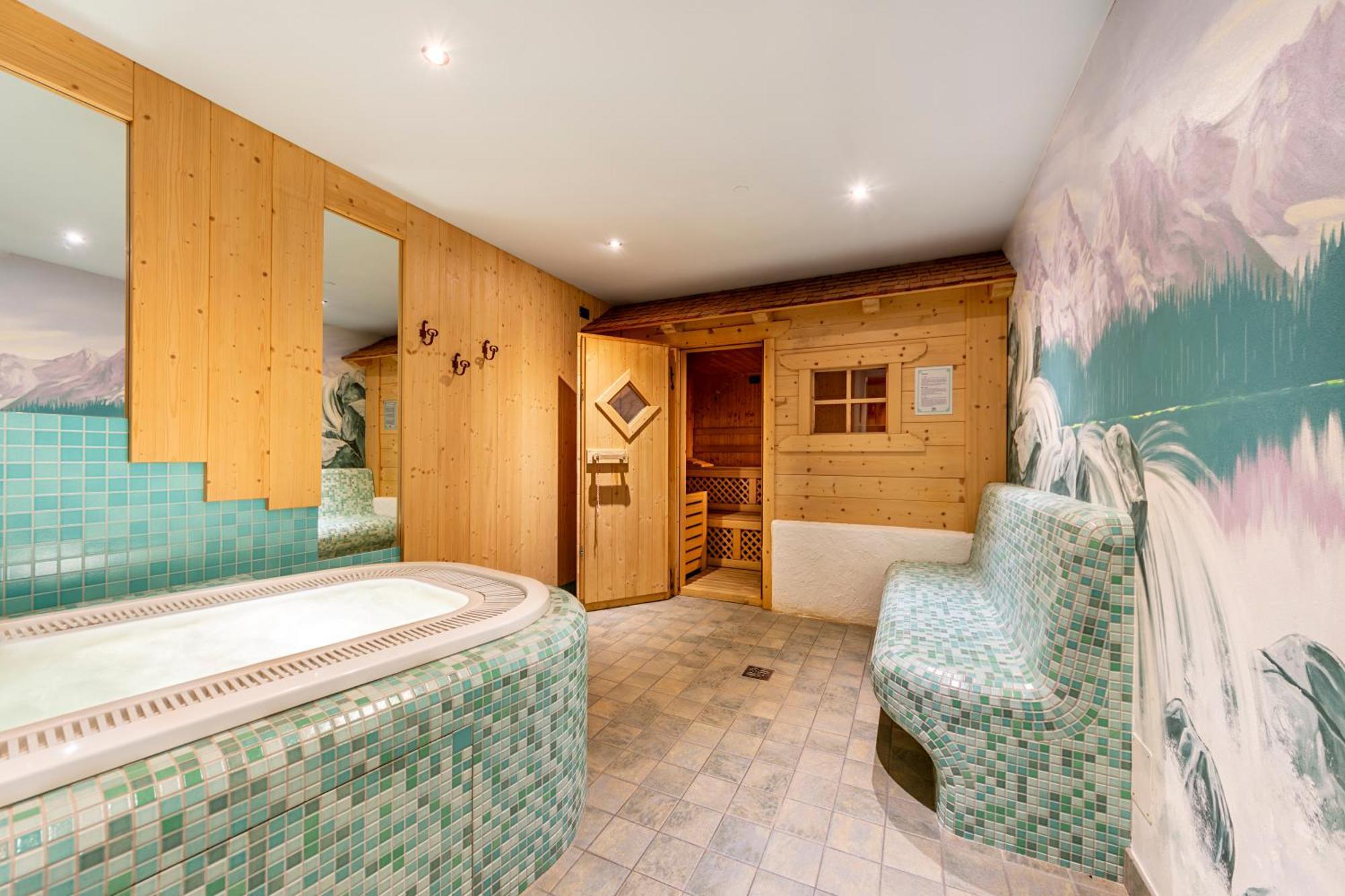 Hotel Montanara Ziano di Fiemme Esterno foto