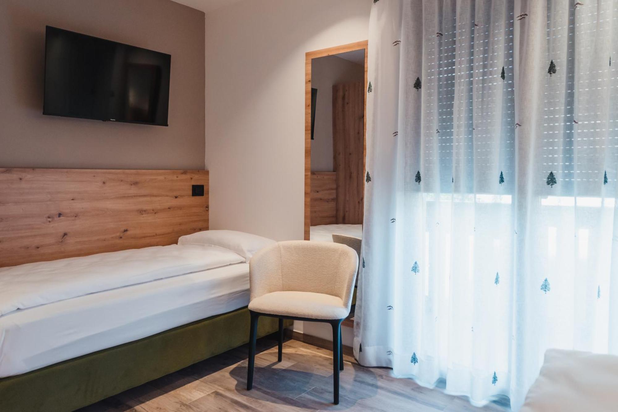 Hotel Montanara Ziano di Fiemme Esterno foto